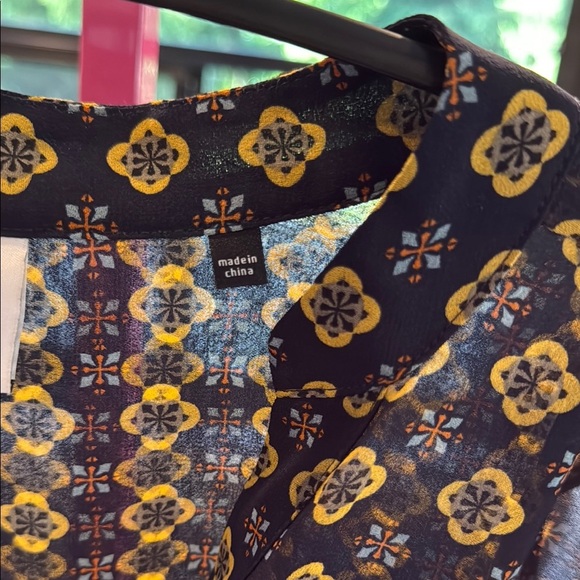 CAbi Black and White Graphic Long Sleeve Blouse - Picture 3 of 5